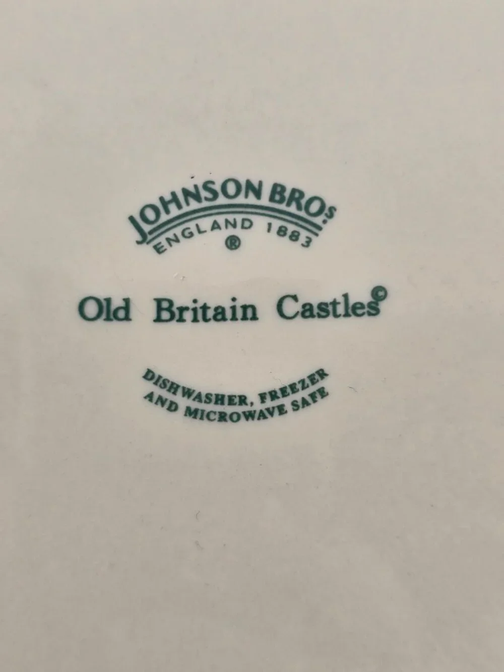 Johnson Brothers Old Britain Castles Pink Christmas 10.5